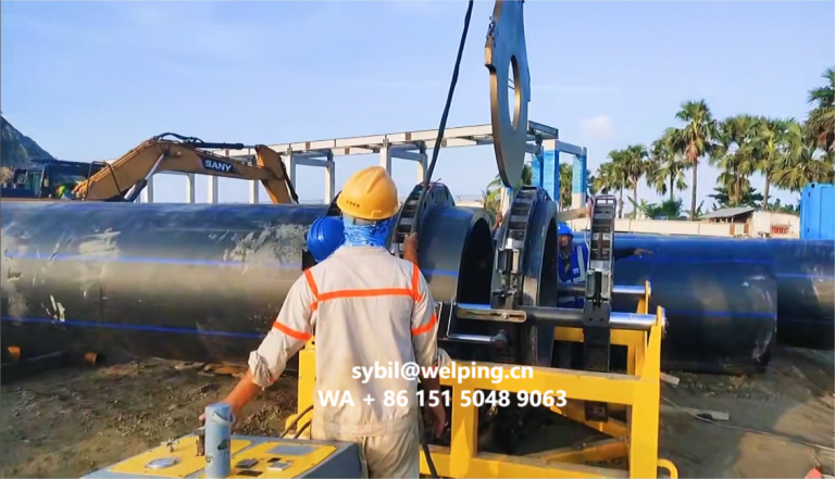 Welping 1400mm HDPE Butt Fusion Welding Machine Used for Sewage Pipe Installation Services.